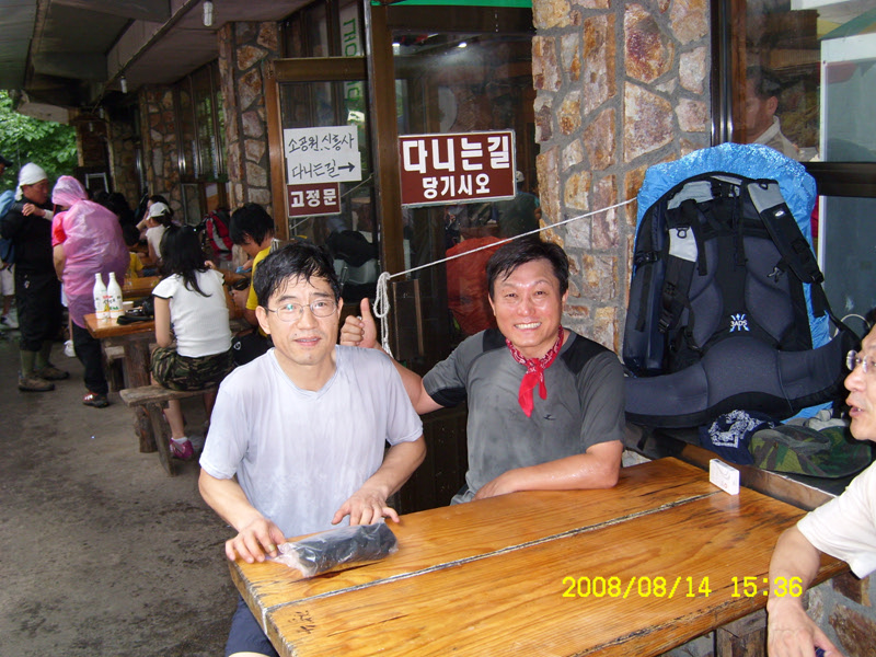 SL730430.jpg SL730430.jpg