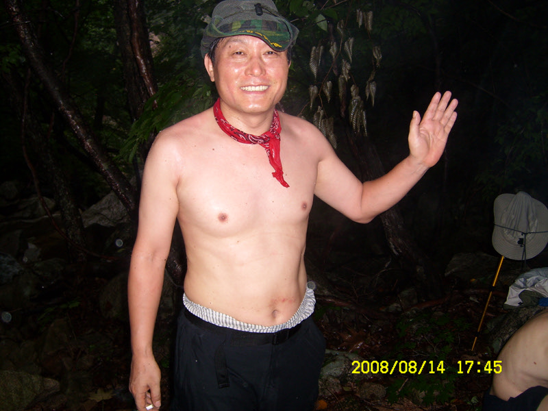 SL730437.jpg SL730437.jpg