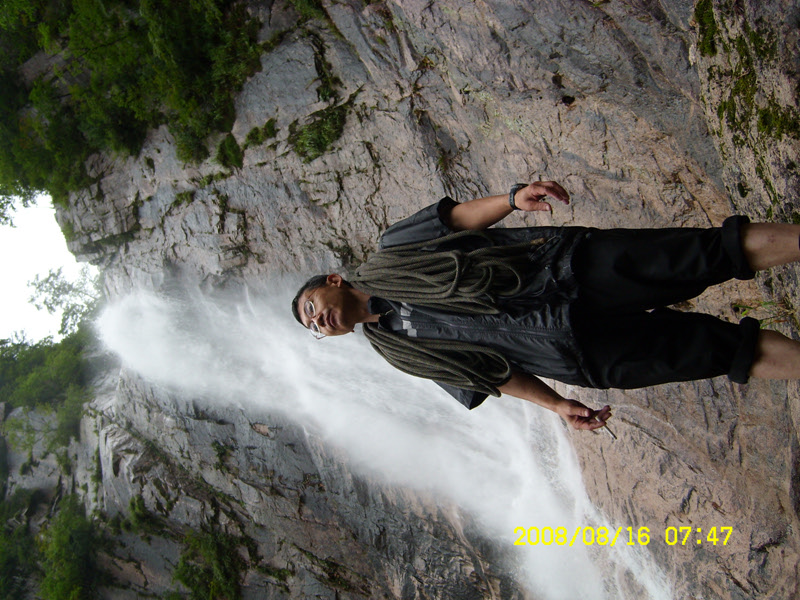 SL730464.jpg SL730464.jpg