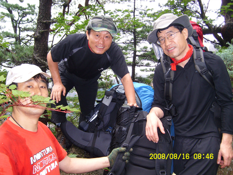 SL730470.jpg SL730470.jpg