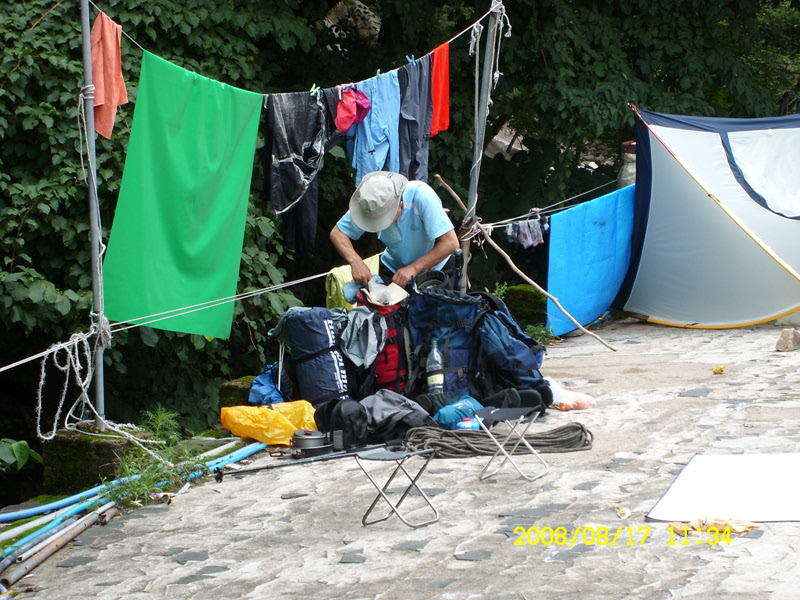 SL730512.jpg SL730512.jpg