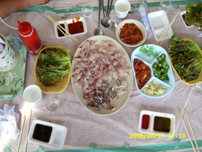 SL730519.jpg SL730519.jpg